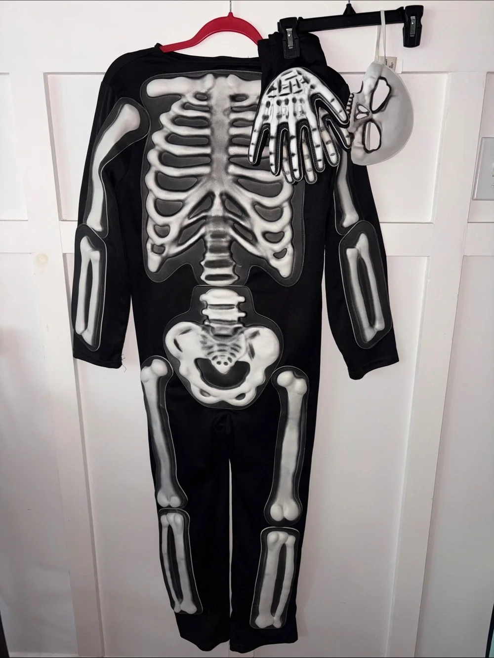 Old Navy 2010 Skeleton Costume with Molded 3D Bones, Mask and Gloves Size Large